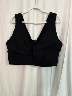 Old Navy Active Black V-Neck Workout Sports Bra